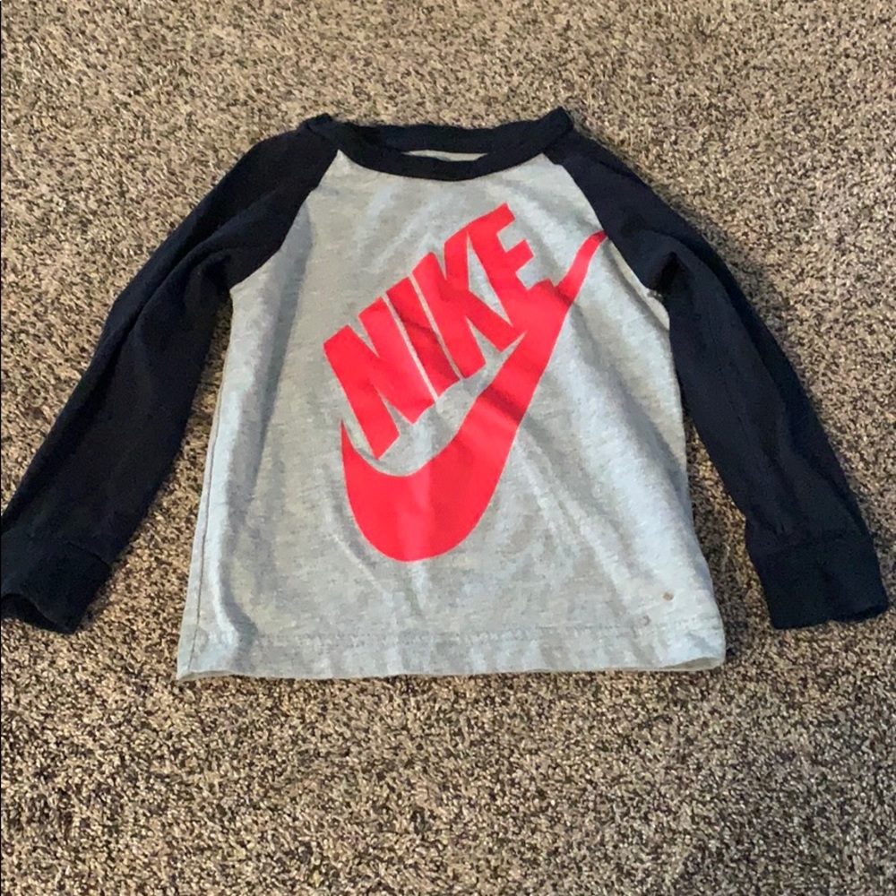 Toddler Nike long sleeve tee